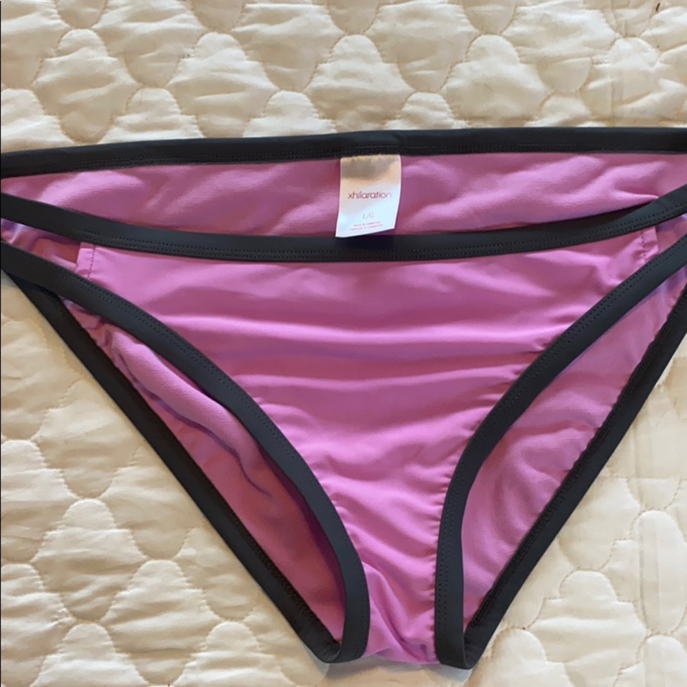 ❤️❤️Xhileration 2 piece bikini - Picture 4 of 5